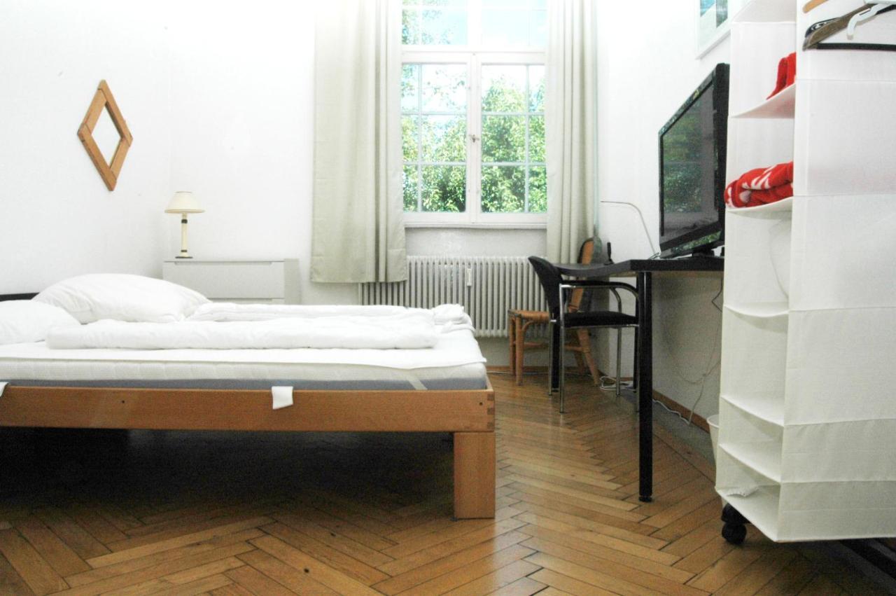 Altes Schulhaus Apartment Argenbuhl ภายนอก รูปภาพ