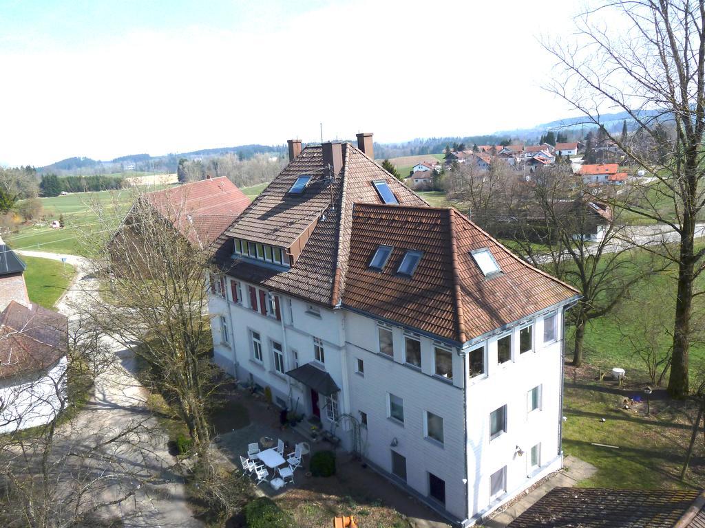 Altes Schulhaus Apartment Argenbuhl ภายนอก รูปภาพ