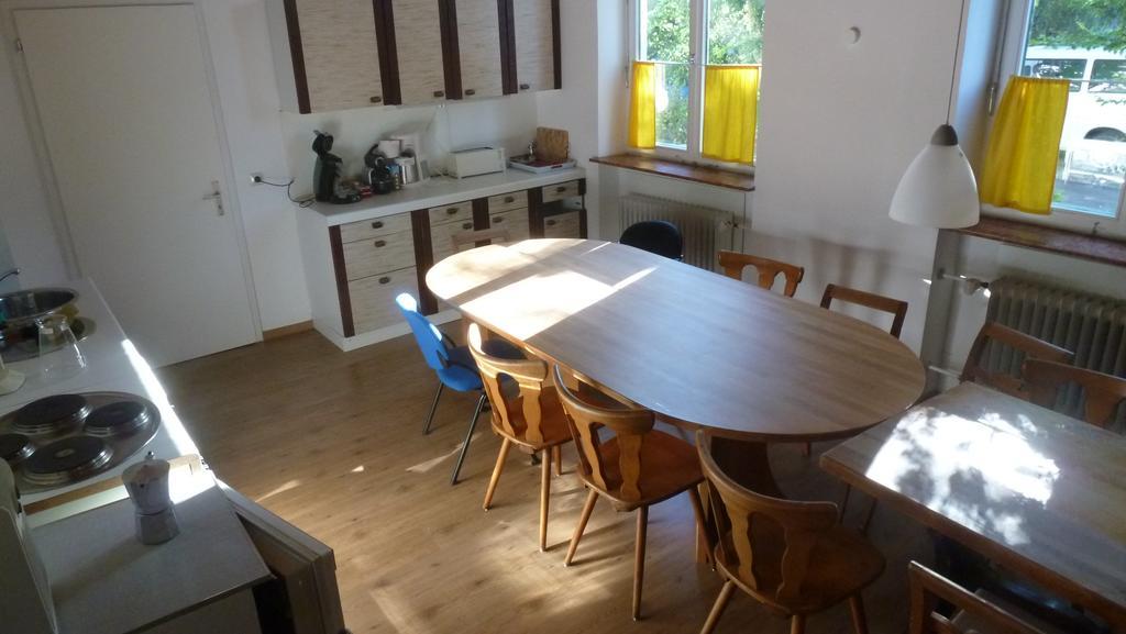 Altes Schulhaus Apartment Argenbuhl ภายนอก รูปภาพ